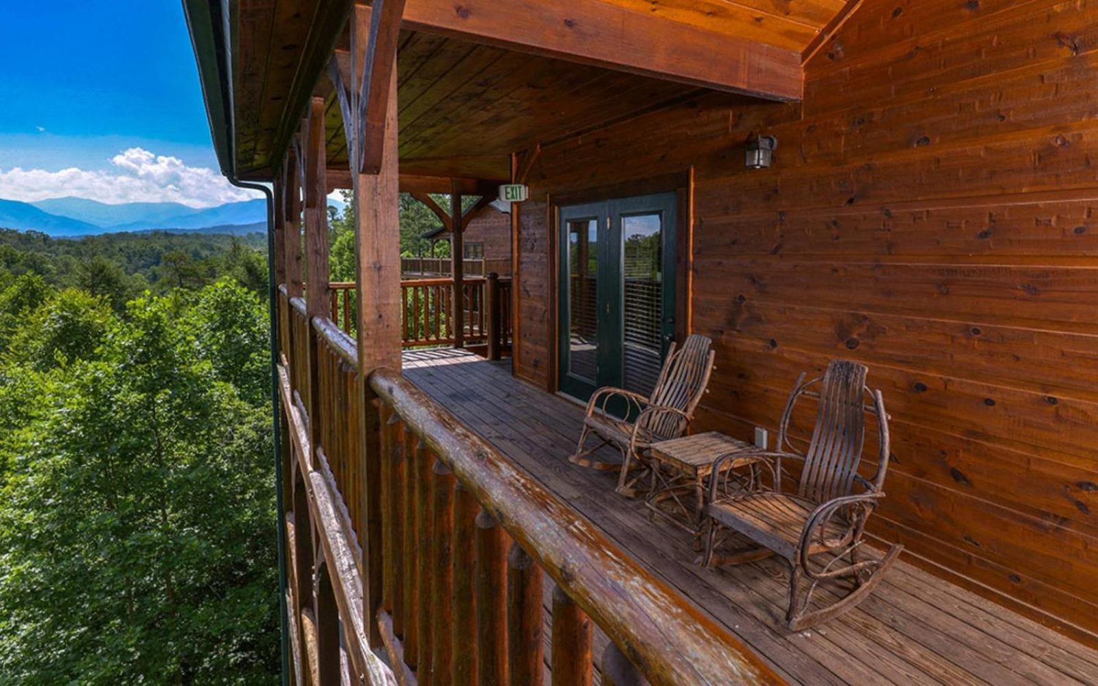 Bearskin Lodge ガトリンバーグ エクステリア 写真