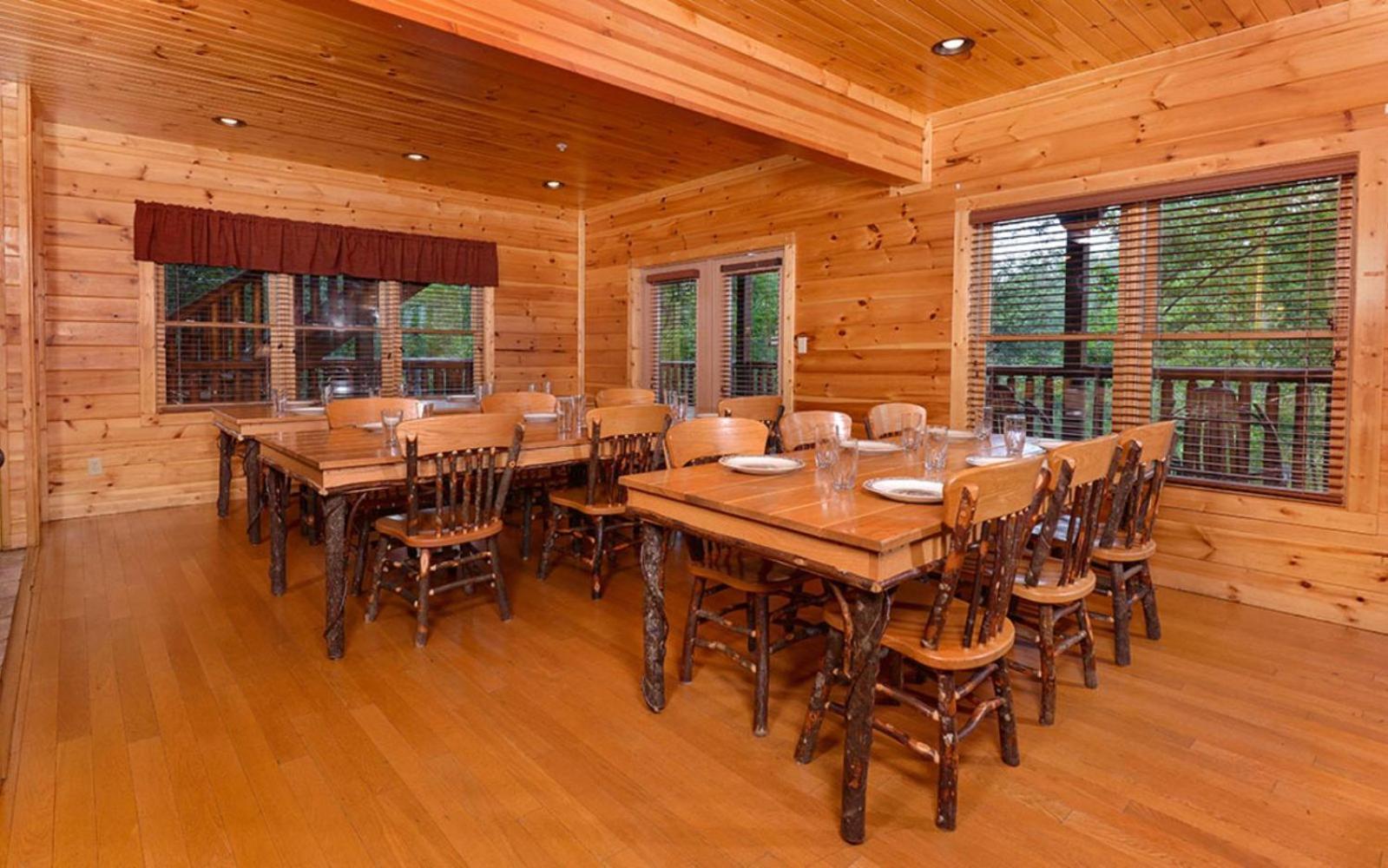 Bearskin Lodge ガトリンバーグ エクステリア 写真